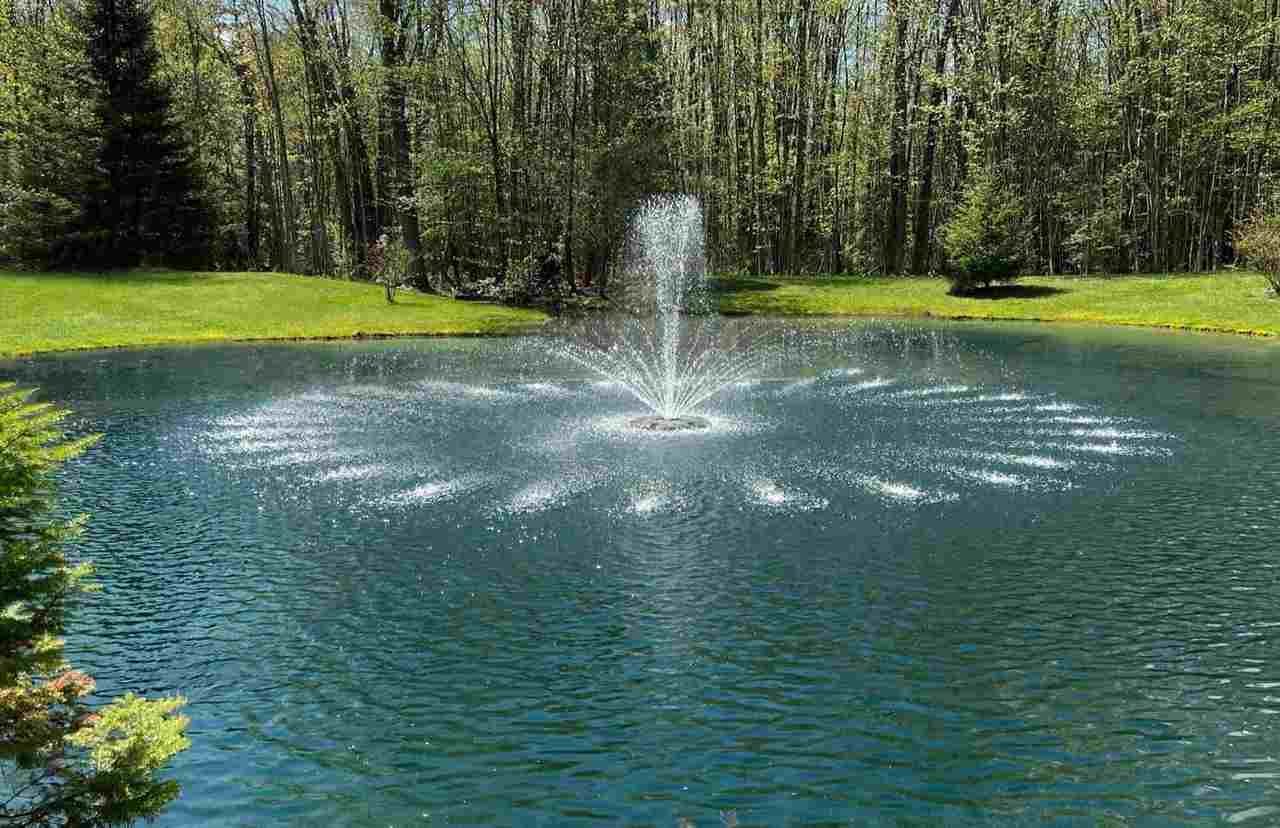 How do we prevent algae growth in fountains? First State Ponds and